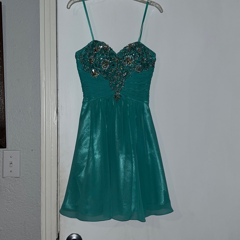 Mini dress